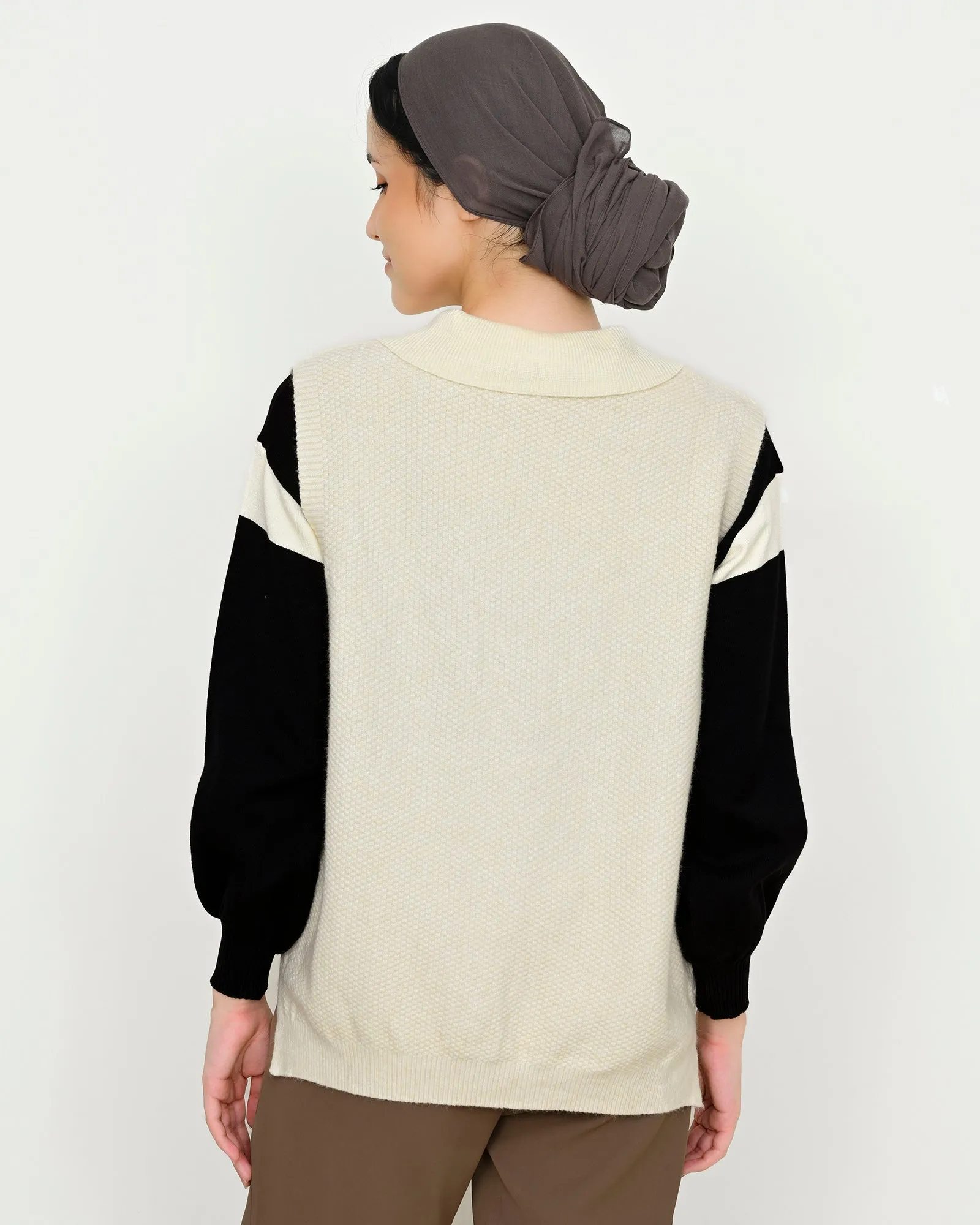 BIRDIE KNIT VEST