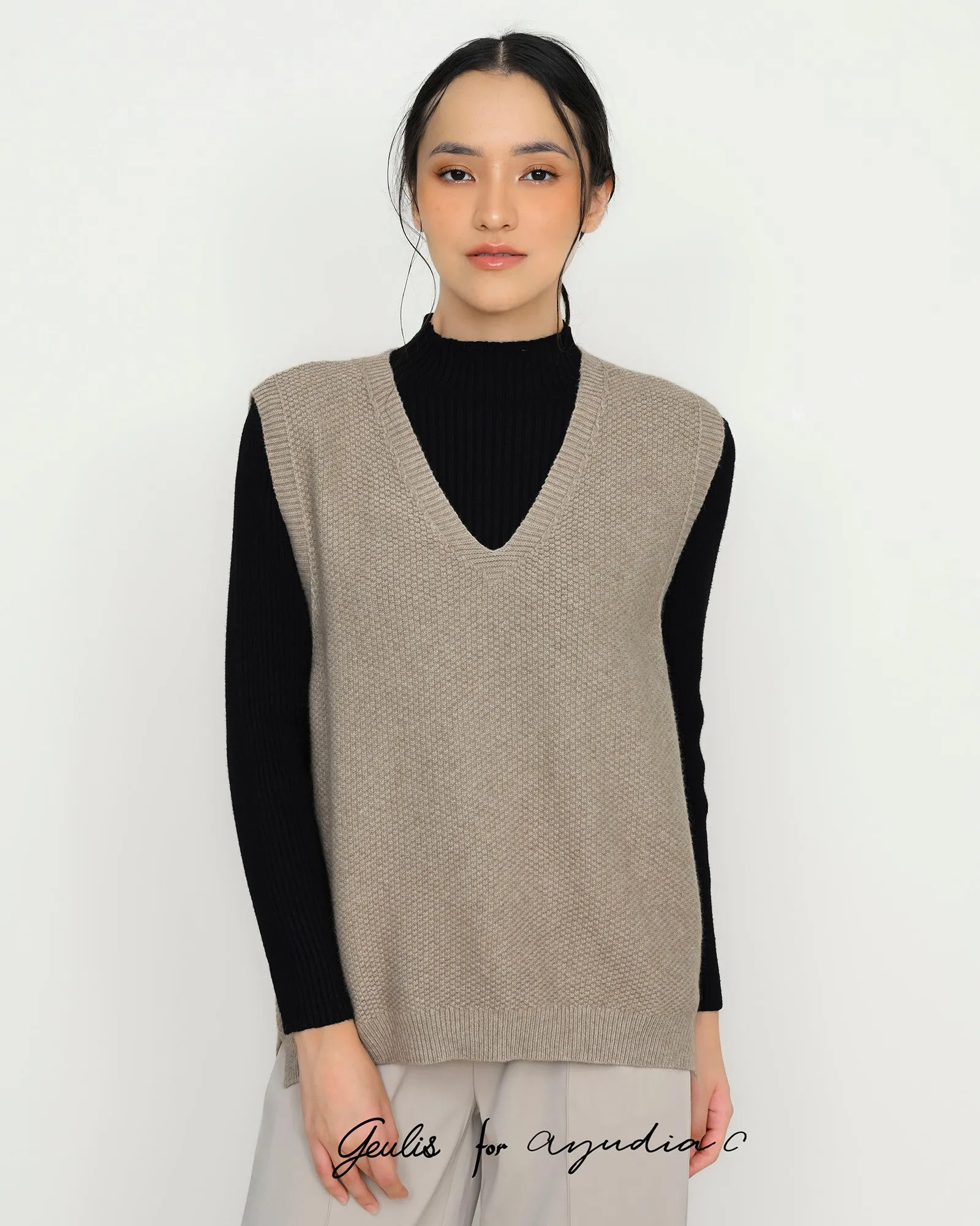 BIRDIE KNIT VEST