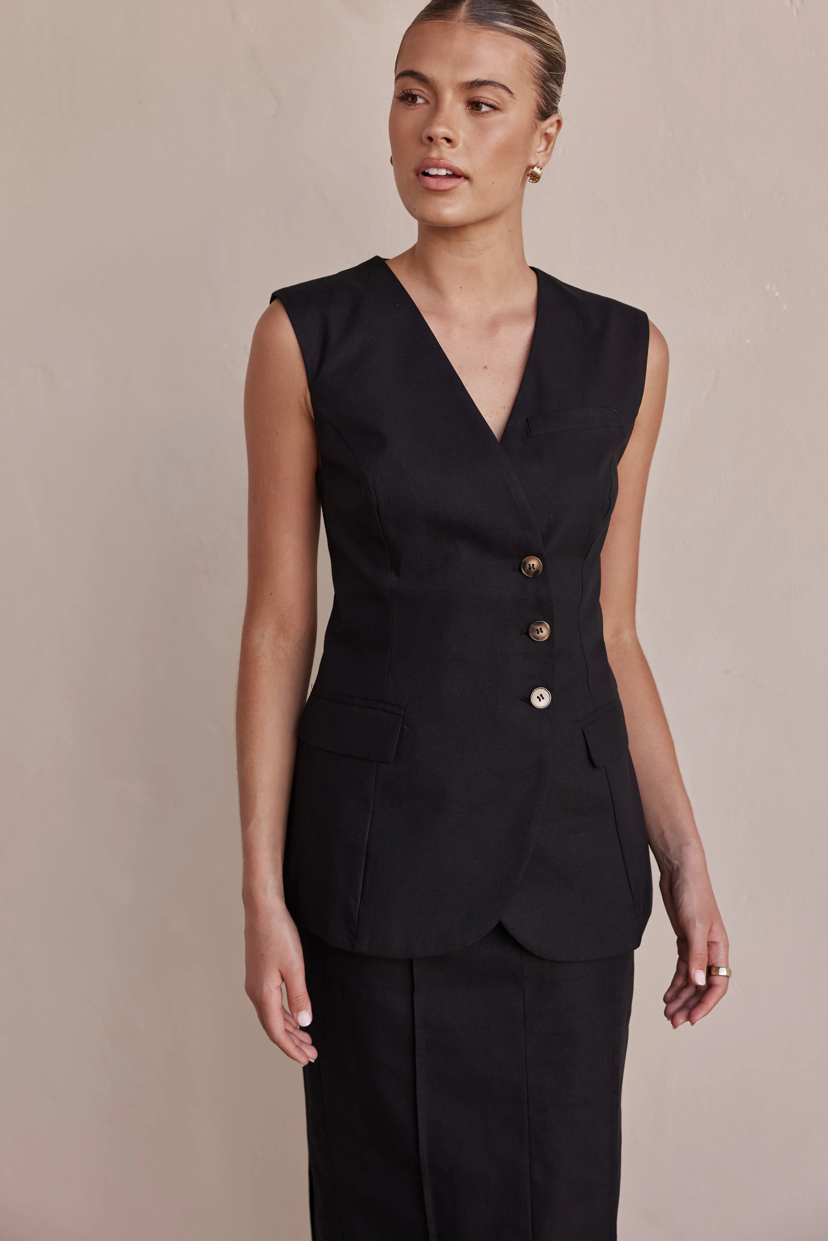 Blithe Vest (Black)