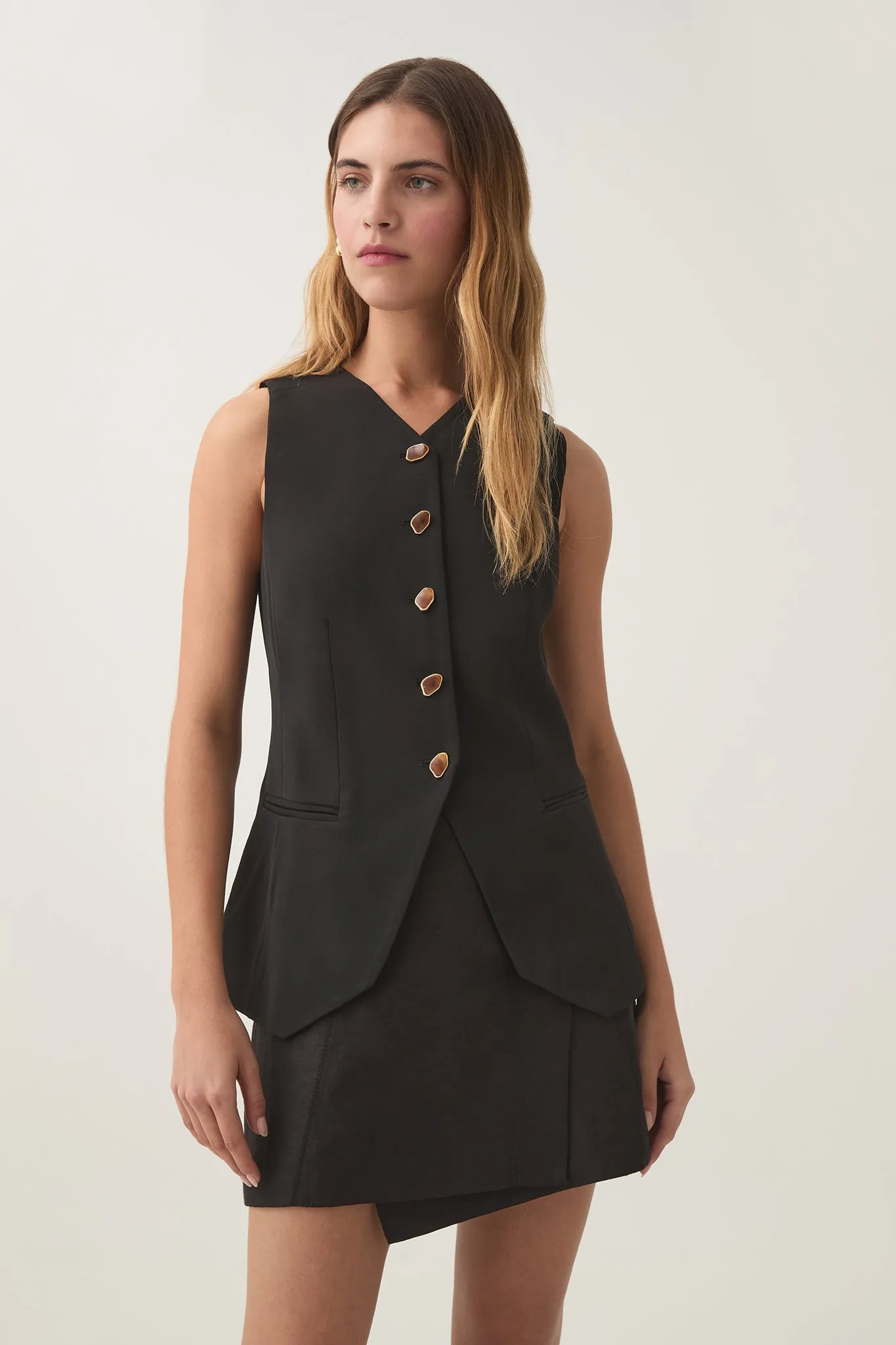 Eve Buttoned Vest