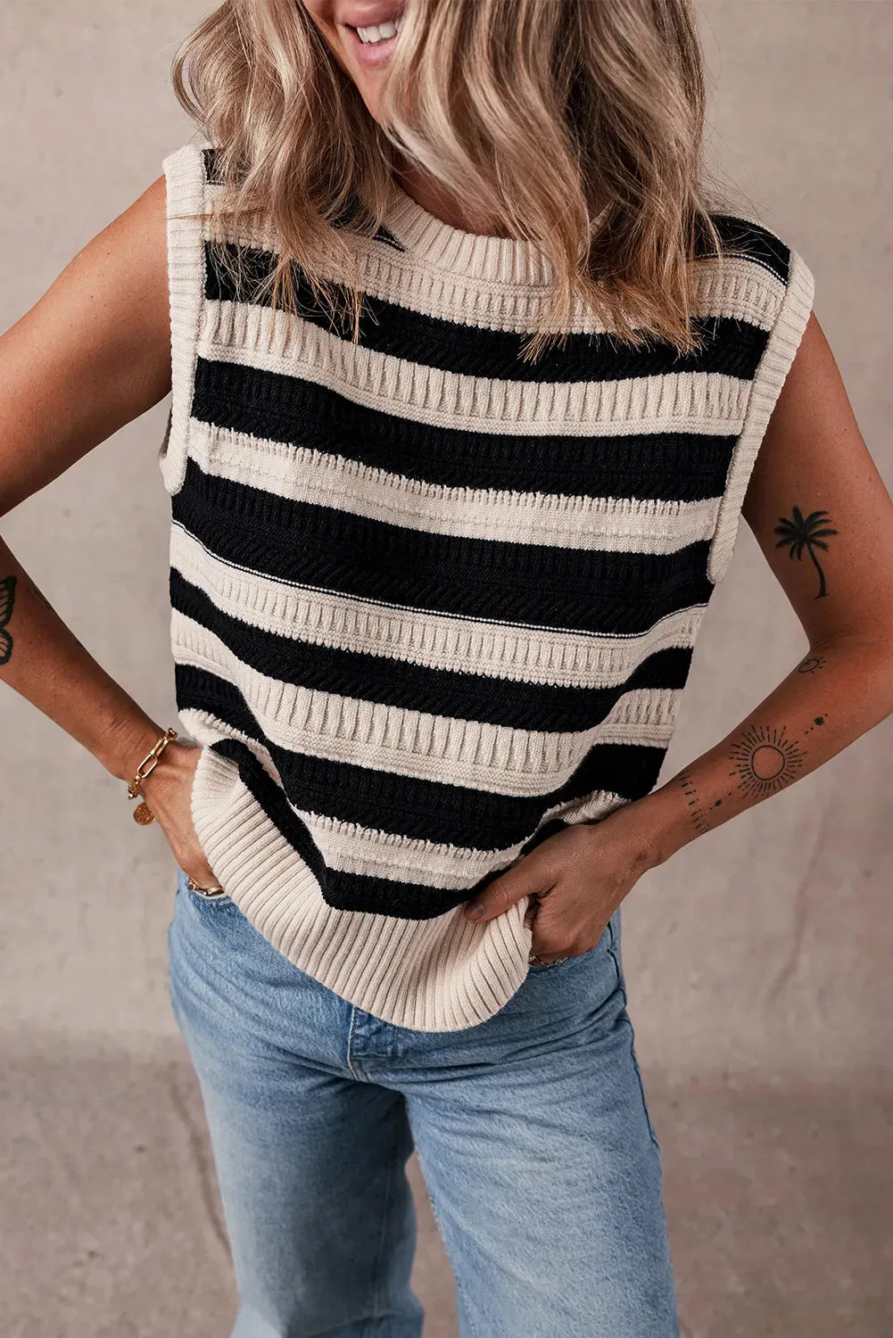 Explore More Collection - Color Block Round Neck Sweater Vest