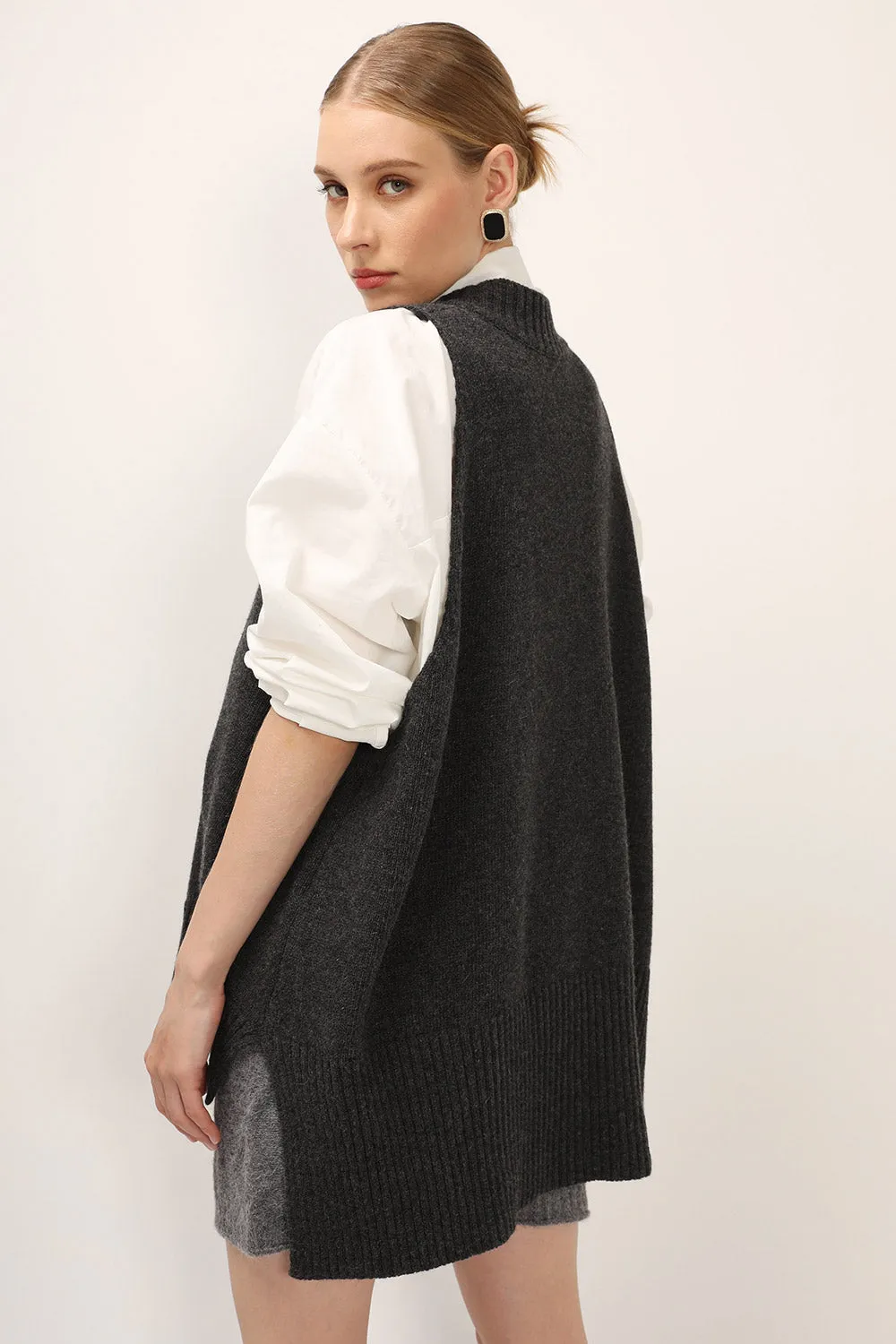 Lyla Oversized Knit Vest