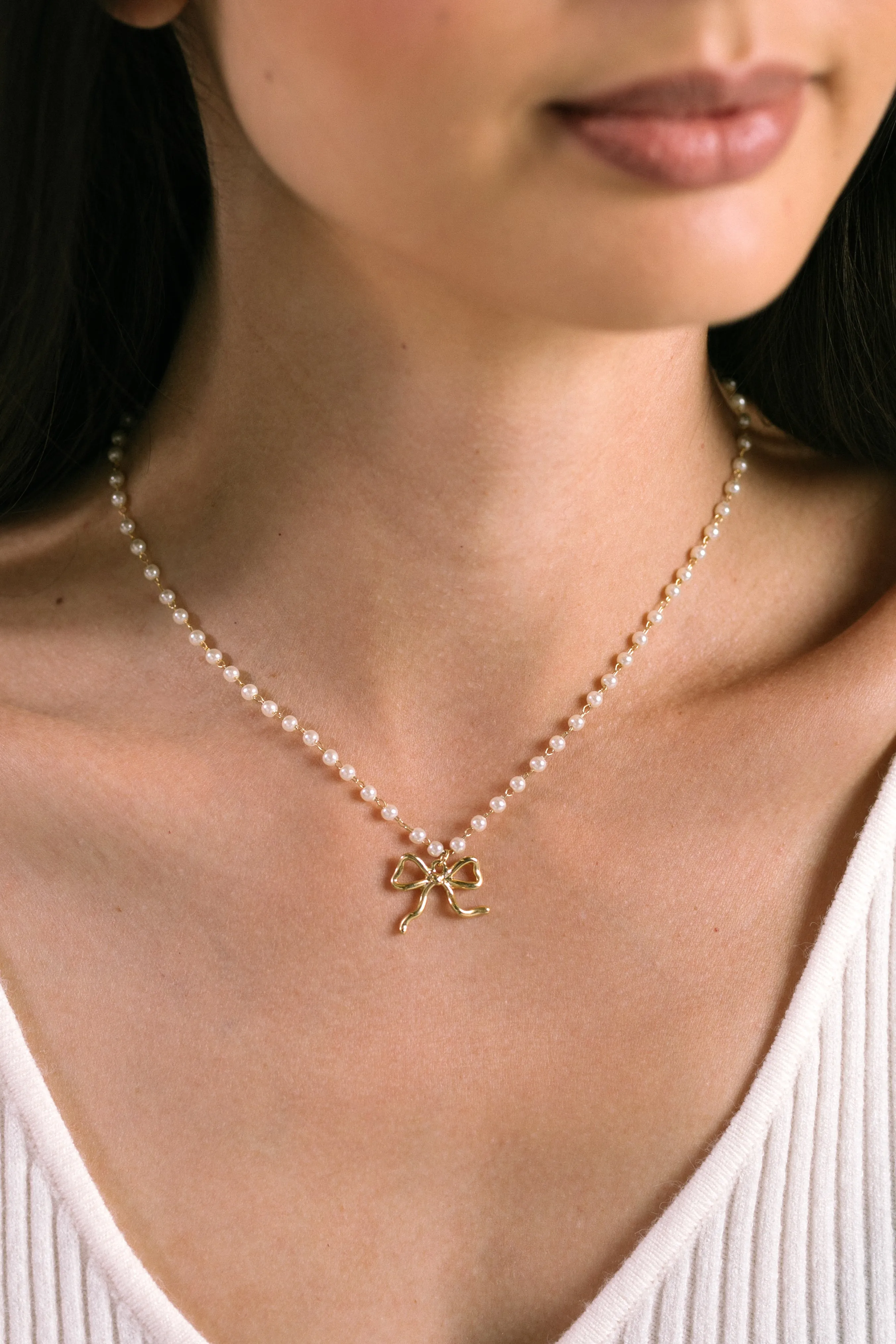 Sherry Pearl Chain with Bow Pendant Necklace