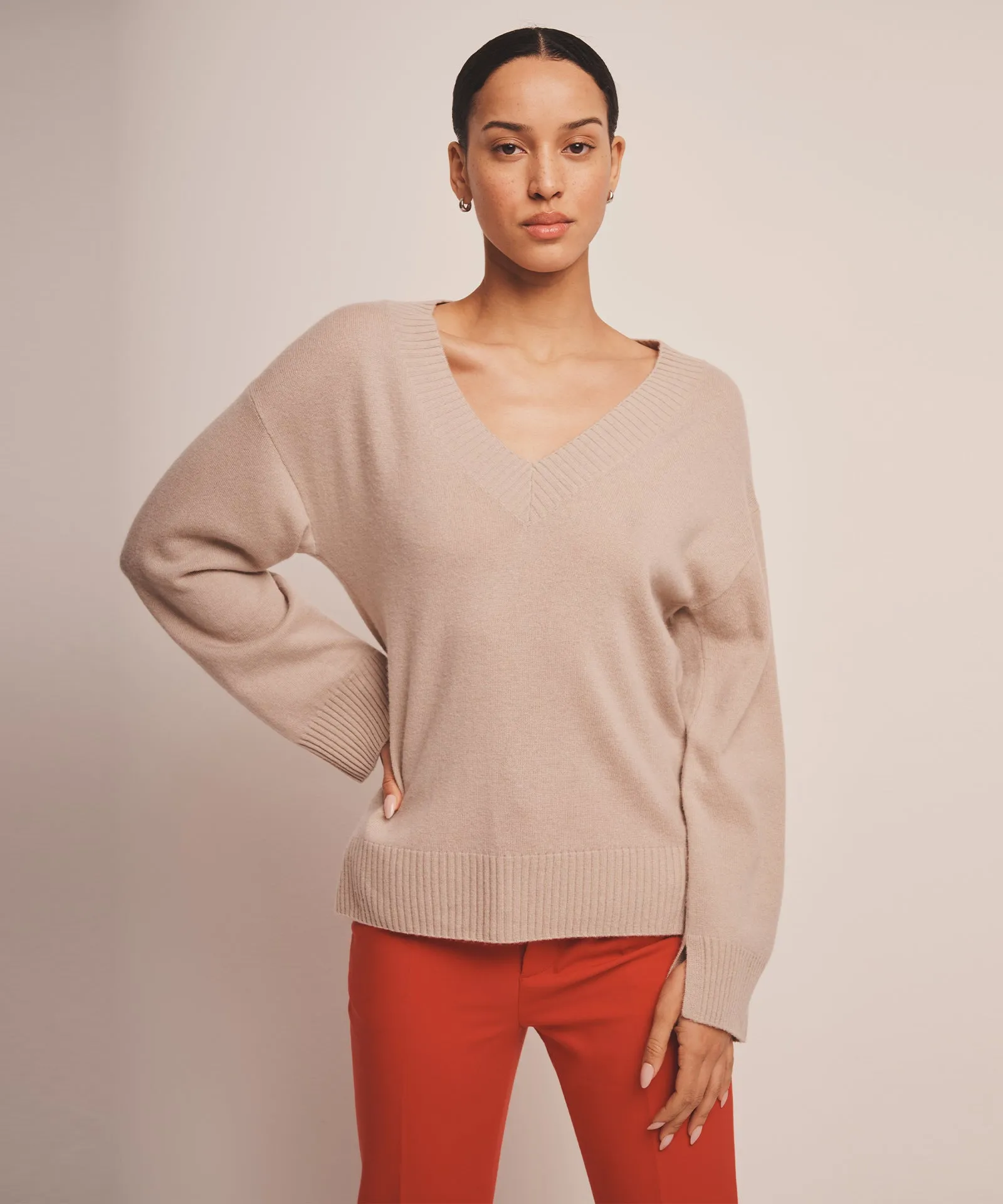 Signature Cashmere V-Neck Sweater